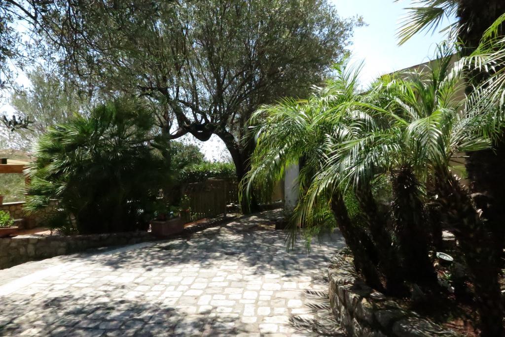 Villaggio Garden Park 卡梅罗塔的码头 外观 照片